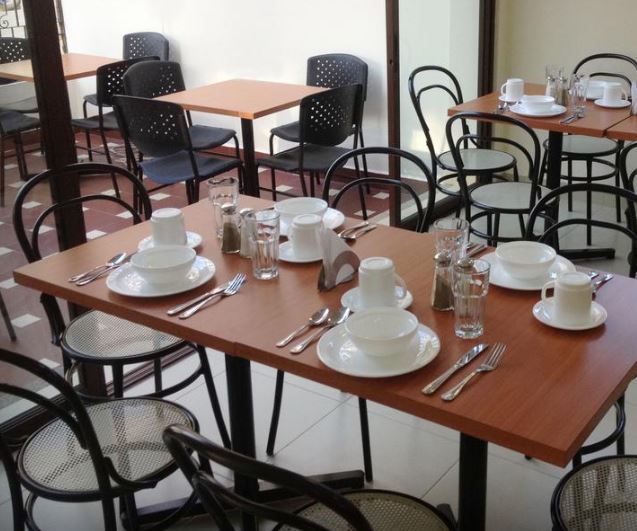 Hotel Palmira Inn